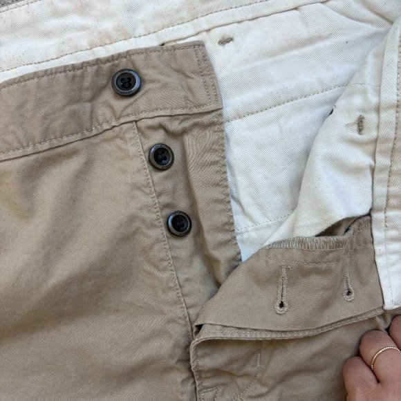Men’s Levi’s Chino Pants - Picture 2 of 9